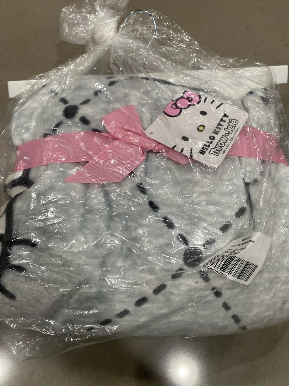 new hello kitty grey white black blanket throw 60 x 70